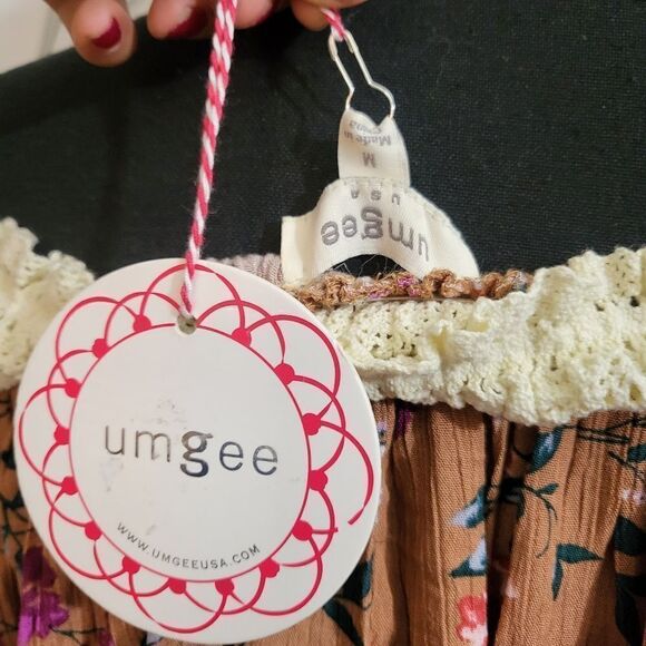 Umgee floral off the shoulder top for women, size M - Picture 8 of 10